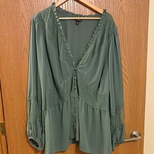 Flowy green lace top